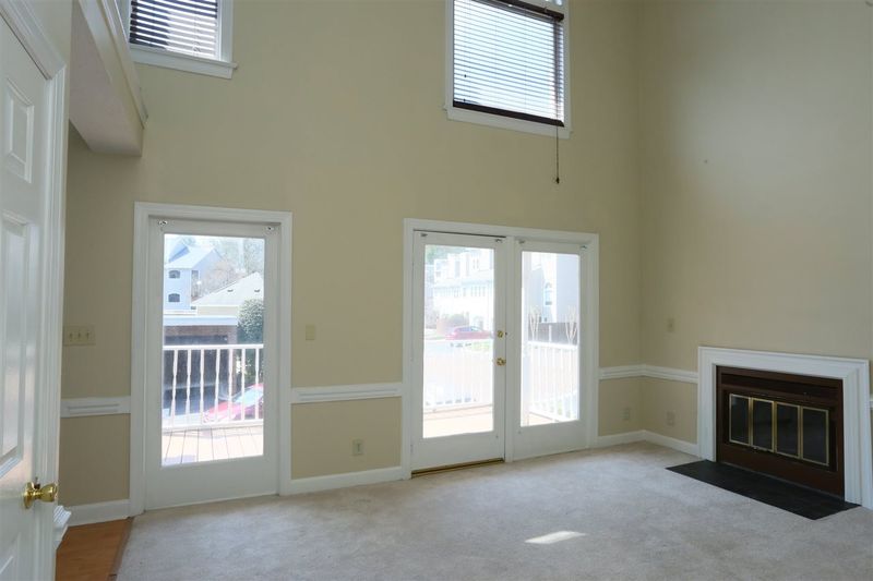 7040 Sandy Forks Rd #201, Raleigh, NC 27615
