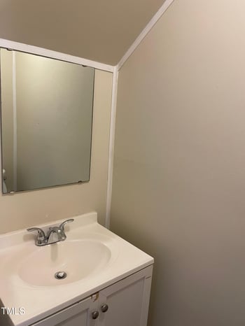 7042 Longstreet Dr #A, Raleigh, NC 27615