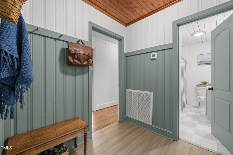 7042 Us 401 Highway N, Fuquay Varina, NC 27526