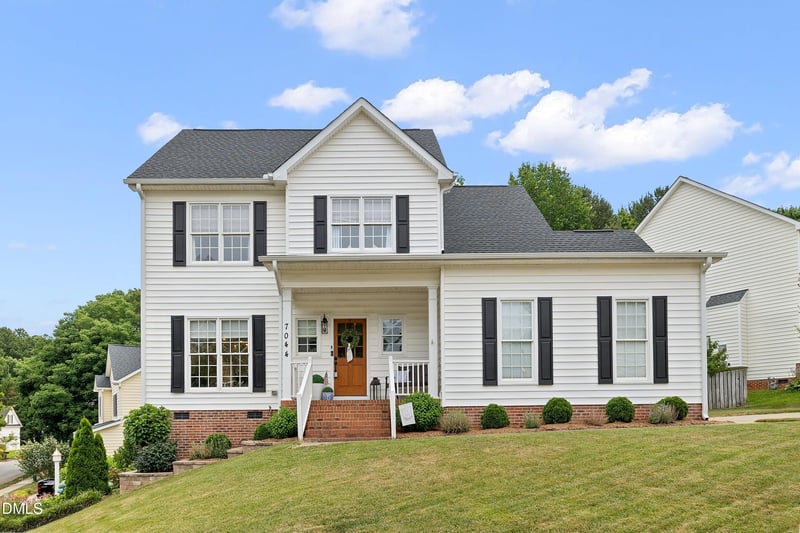 7044 Bellard Ct, Raleigh, NC 27617