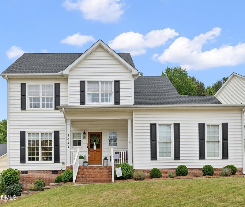 7044 Bellard Ct, Raleigh, NC 27617