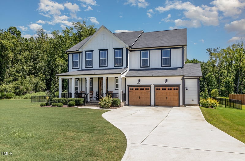 7049 Leando Dr, Willow Springs, NC 27592
