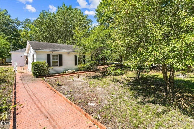 705 1st , Smithfield, NC 27577