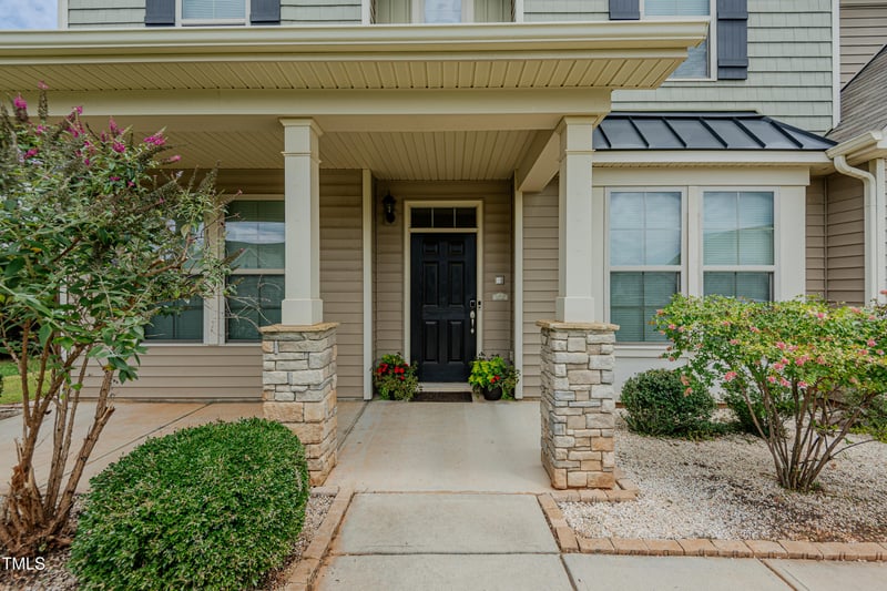 705 Avalon Dr, Mebane, NC 27302