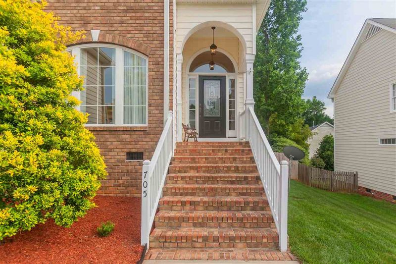 705 Bennett Ridge Ct, Wake Forest, NC 27587