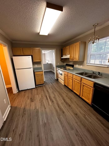 705 Carolina Ave #102, Raleigh, NC 27606