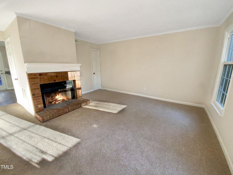 705 Charleston Rd, Raleigh, NC 27606