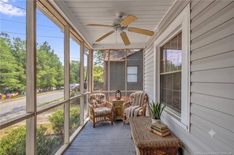 705 Greenland Dr, Fayetteville, NC 28305