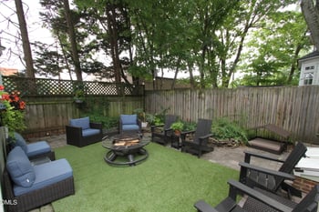 705 Hinsdale St, Raleigh, NC 27605