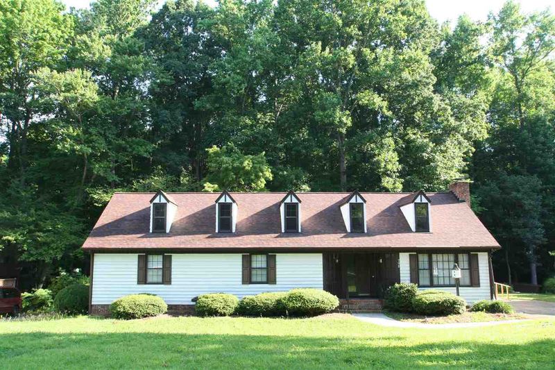 705 Hunting Ridge Rd, Raleigh, NC 27614