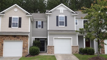 705 Keystone Park Dr #105, Morrisville, NC 27560
