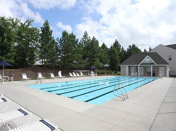 705 Keystone Park Dr #105, Morrisville, NC 27560