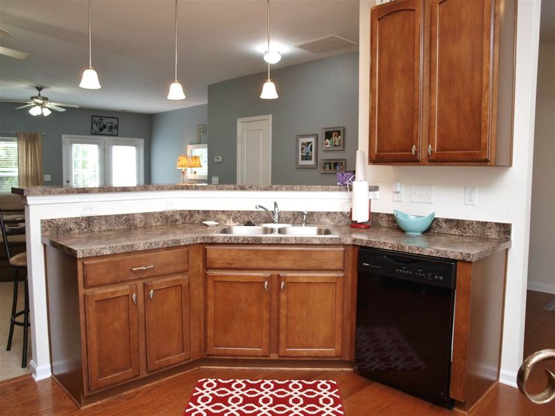 705 Keystone Park Dr #70, Morrisville, NC 27560