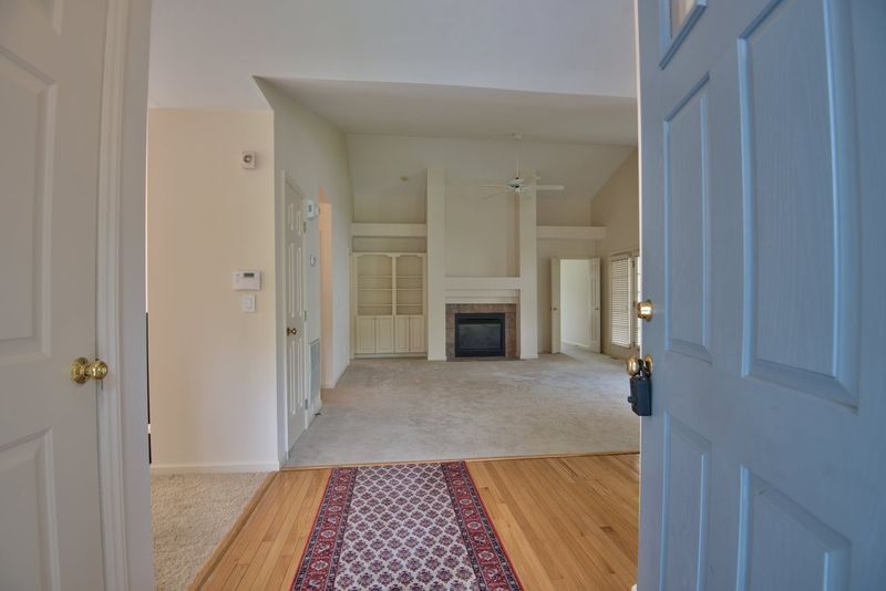 705 Latta Cir, Durham, NC 27712