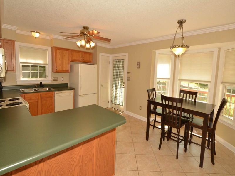 705 Marjoram Ct, Wake Forest, NC 27587