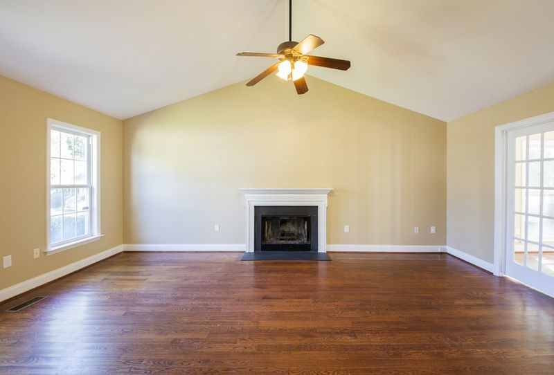 705 Midsummer Ln, Apex, NC 27502