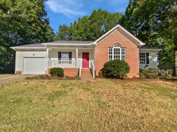 705 Morton Farm Rd, Holly Springs, NC 27540