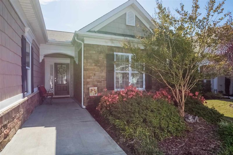 705 Nevins Pl, Cary, NC 27519