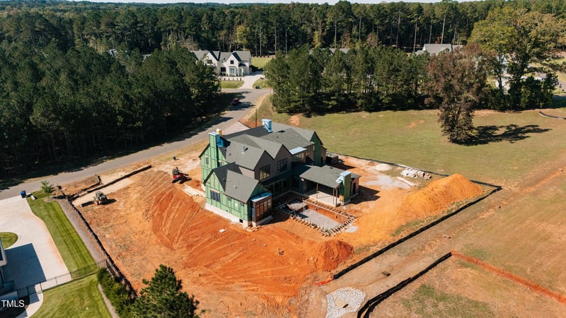 705 Parker Creek Dr, Raleigh, NC 27614