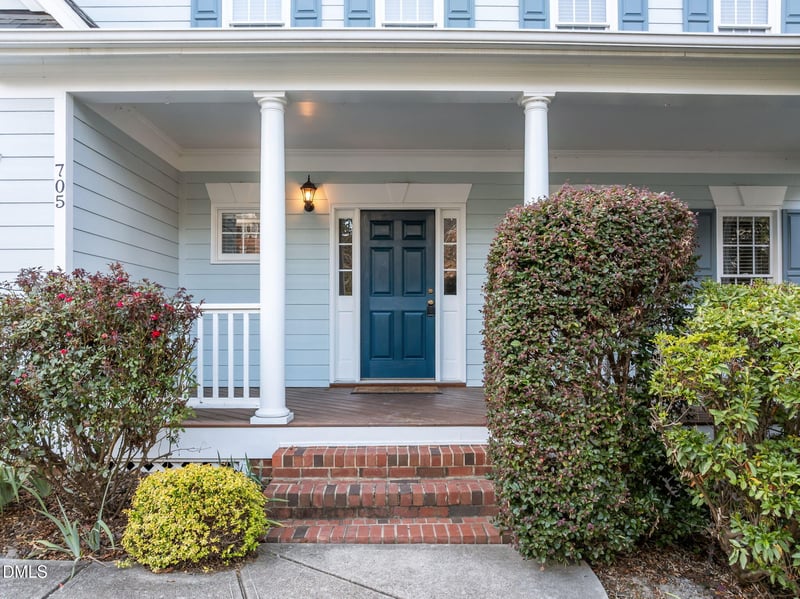 705 Red Top Hills Ct, Cary, NC 27513