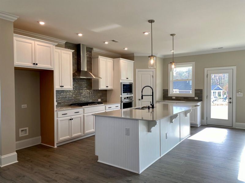 705 Still Willow Ln, Wendell, NC 27591