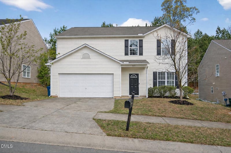 705 Weeping Willow Dr, Durham, NC 27704