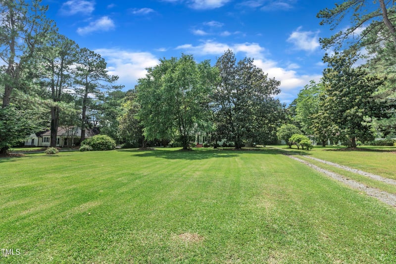 705 Wilsons Mills Rd, Smithfield, NC 27577