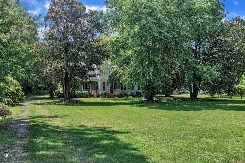 705 Wilsons Mills Rd, Smithfield, NC 27577