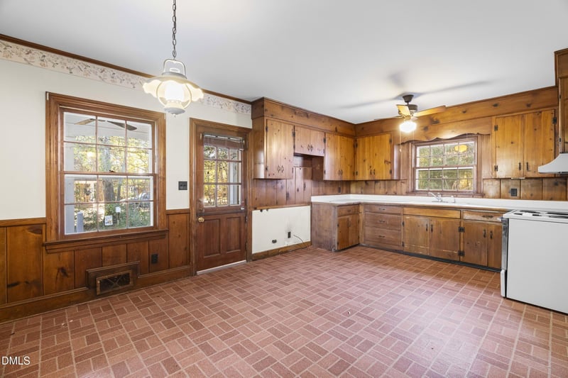 705 Wilsons Mills Rd, Smithfield, NC 27577