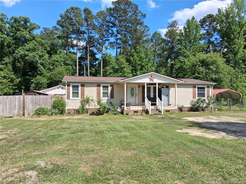 7054 Zepher Rd, Fayetteville, NC 28311