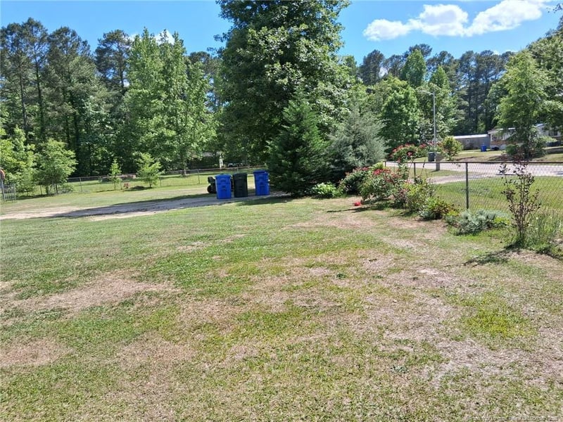 7054 Zepher Rd, Fayetteville, NC 28311
