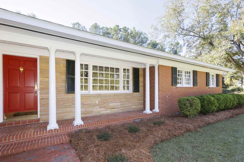 706 Benson Rd, Angier, NC 27501