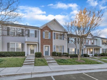 706 Canyon Lake Cir, Morrisville, NC 27560