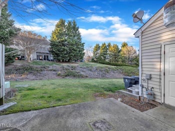 706 Canyon Lake Cir, Morrisville, NC 27560