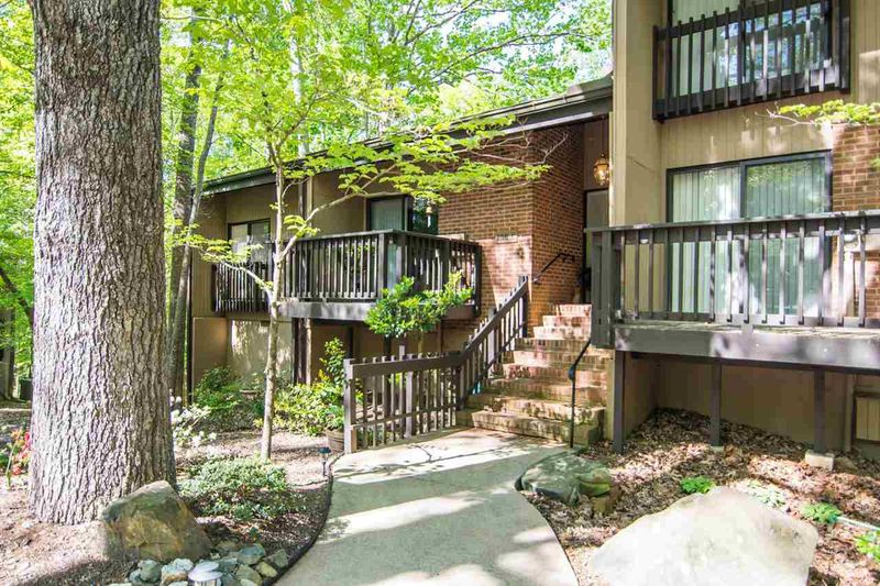 706 Constitution Dr #F, Durham, NC 27705