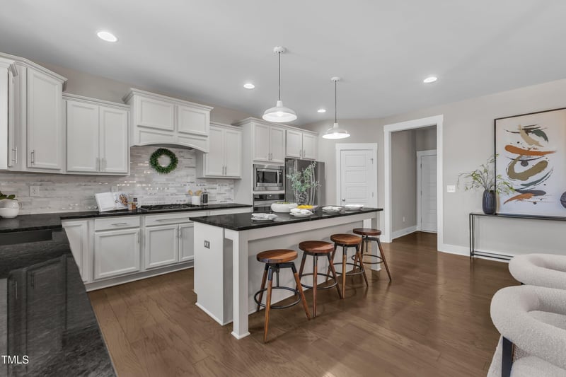 706 Fireball Ct, Knightdale, NC 27545