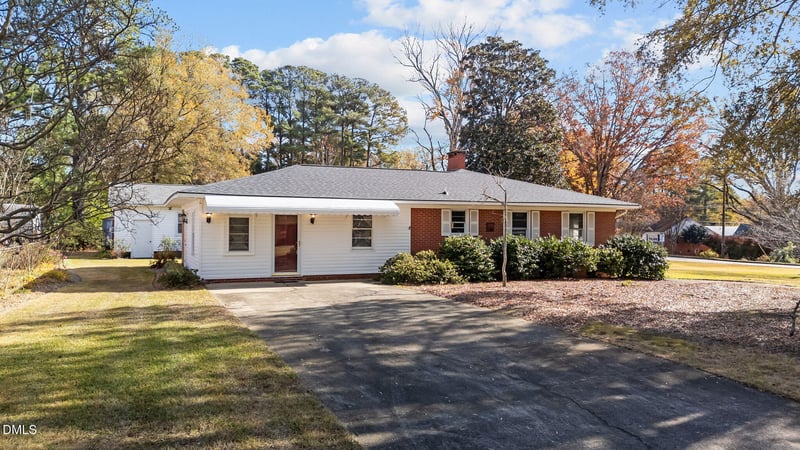 706 Forest Dr, Garner, NC 27529