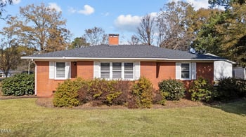 706 Forest Dr, Garner, NC 27529