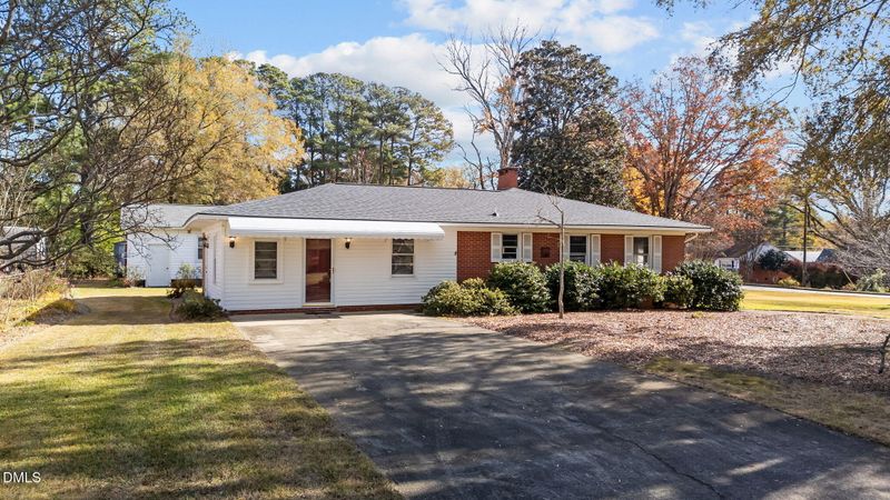 706 Forest Dr, Garner, NC 27529