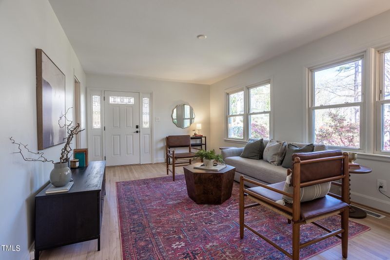 706 Hugo St, Durham, NC 27704