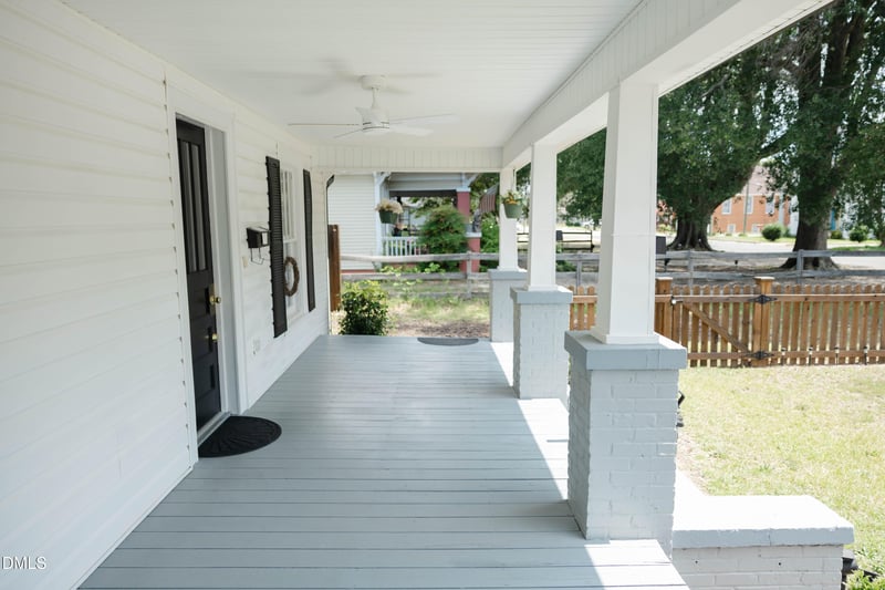706 S Magnolia, Dunn, NC 28334