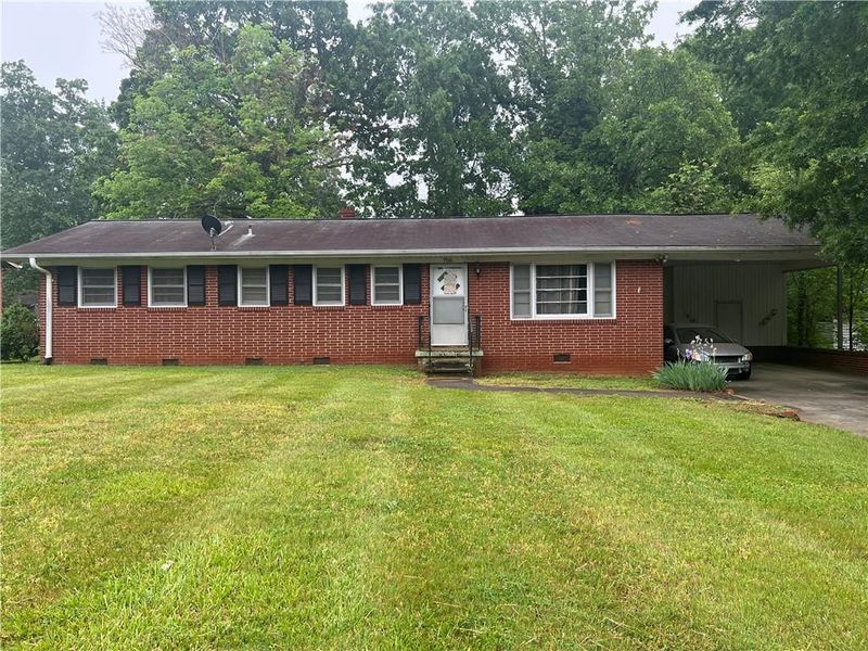 706 Trail Three, Burlington, NC 27215