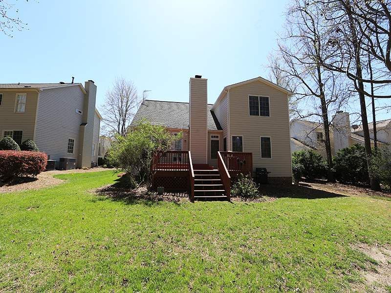 706 Wakehurst Dr, Cary, NC 27619