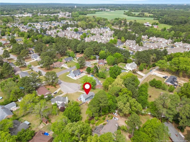 7068 Tollhouse Dr, Fayetteville, NC 28314