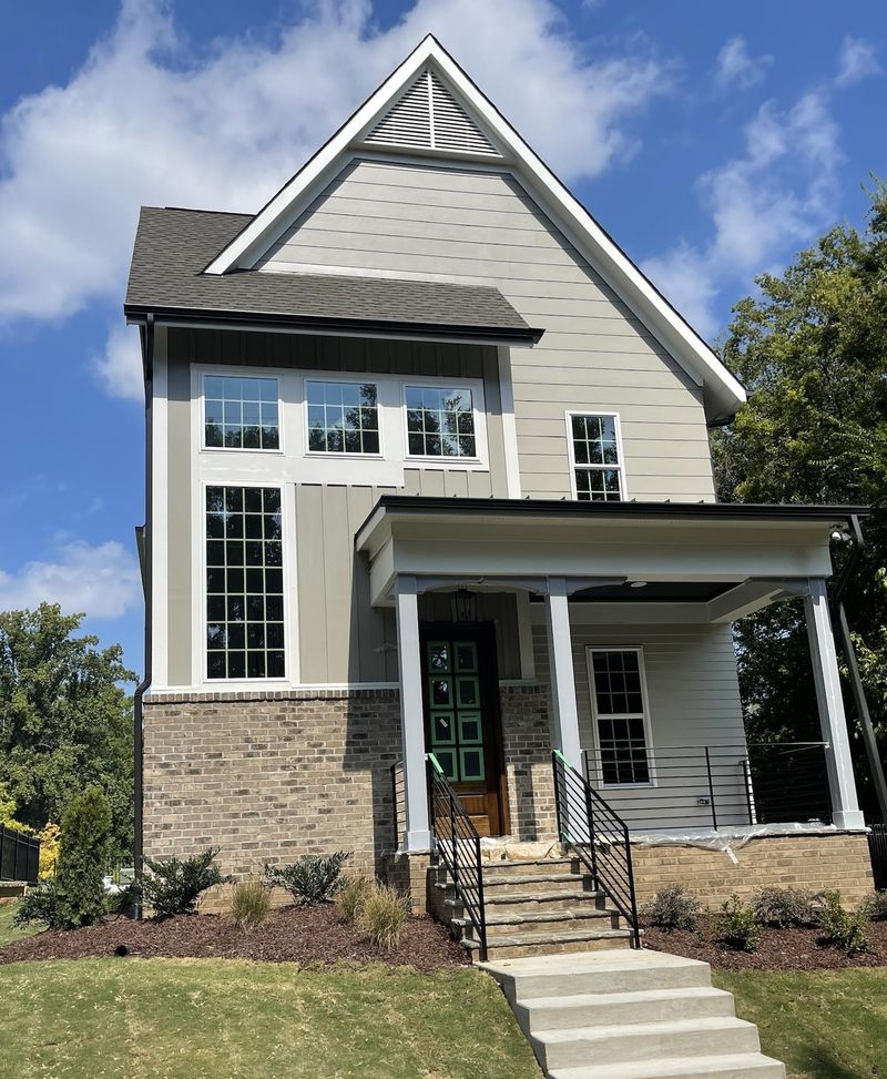 707 Brookside Dr, Raleigh, NC 27604