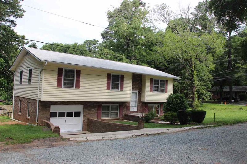707 W Carver St, Durham, NC 27704