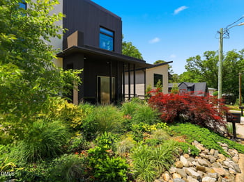 707 Chamberlain St, Raleigh, NC 27607