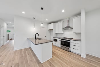 707 Colleton Rd, Raleigh, NC 27610