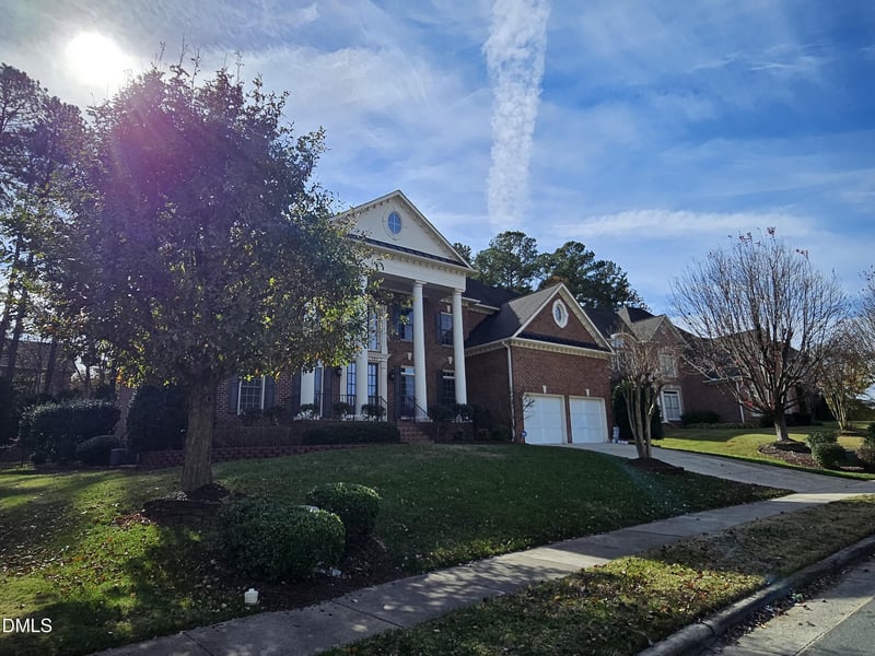 707 Dennison Ln, Cary, NC 27519