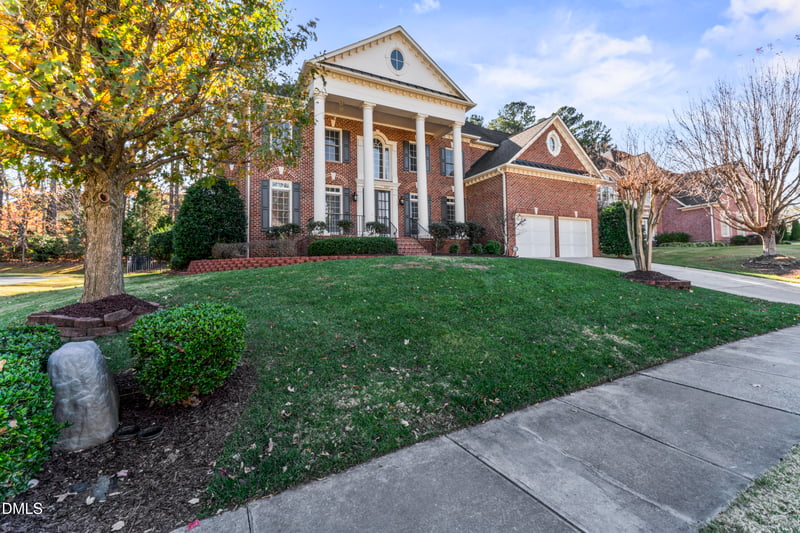 707 Dennison Ln, Cary, NC 27519